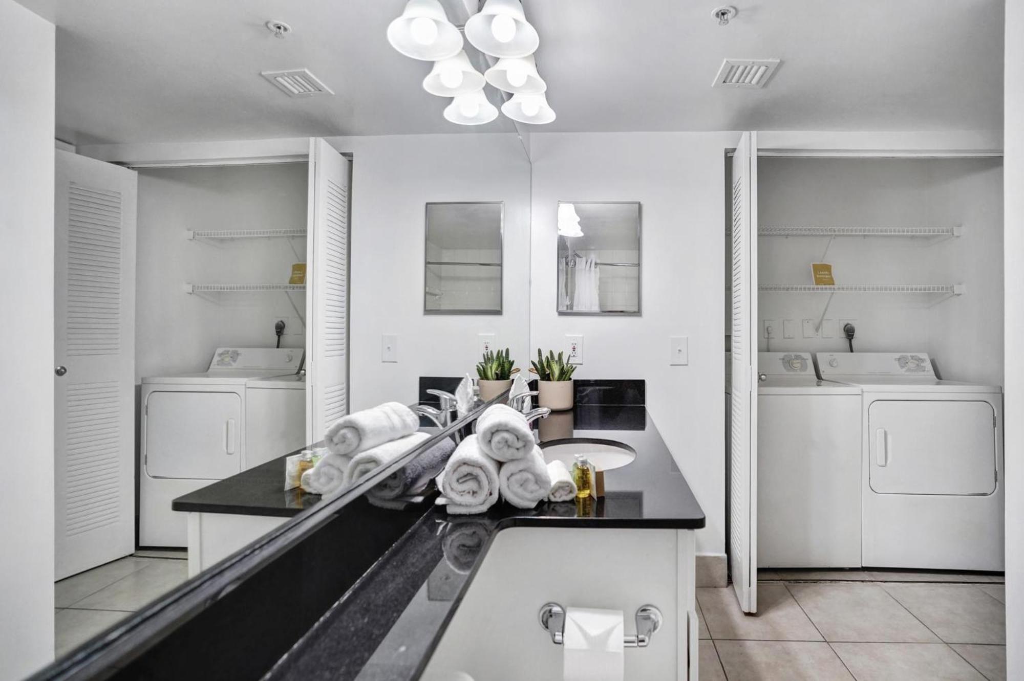 Appartement Dharma Coral Gables At Gables Grand Plaza