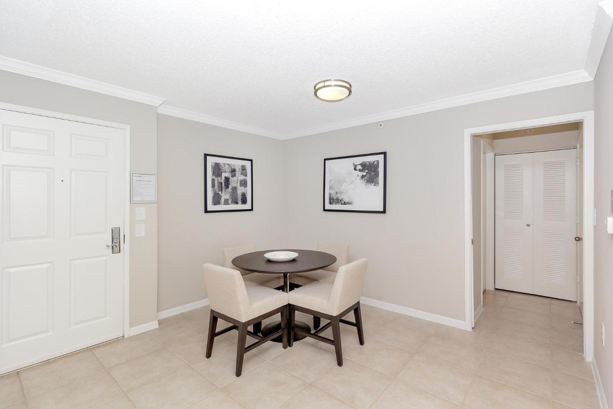 Appartement Dharma Coral Gables At Gables Grand Plaza *