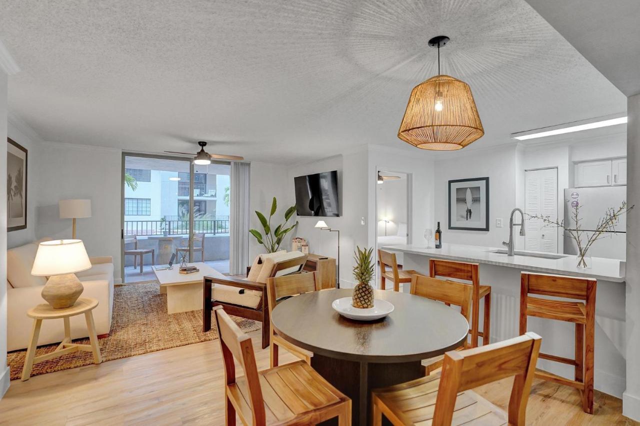 Apartment Dharma Coral Gables At Gables Grand Plaza Miami