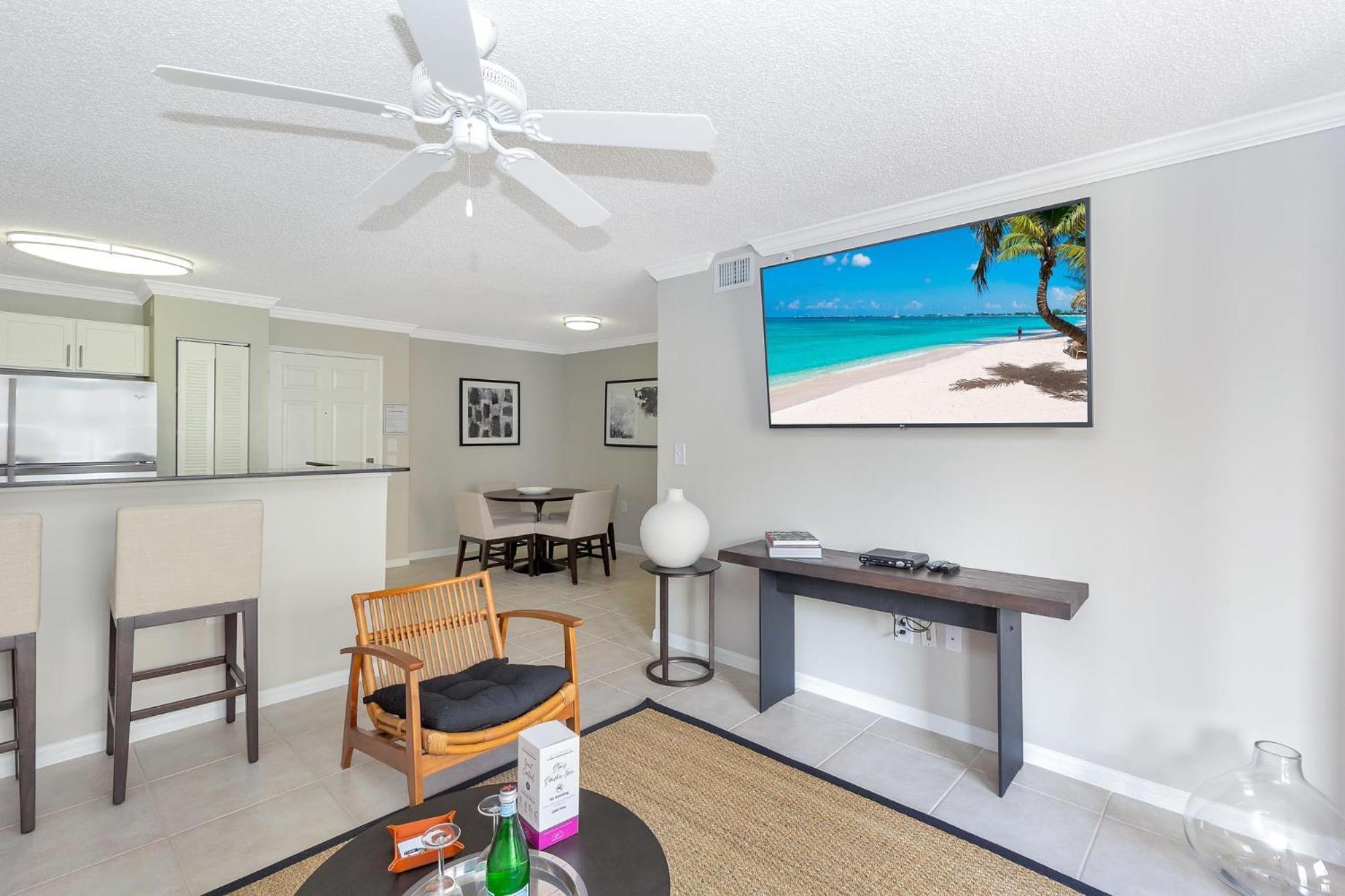 Apartment Dharma Coral Gables At Gables Grand Plaza Miami